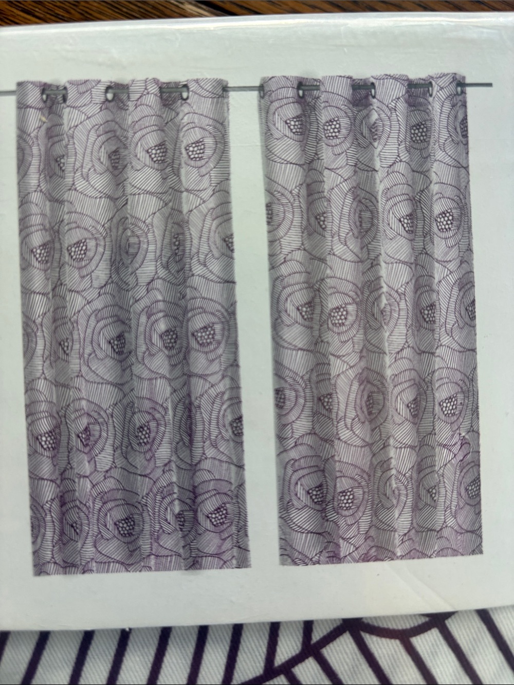 IKEA Set of 2 INGERLISE Mod Floral Unlined Grommet Curtain Panels 52x98 NWT - Picture 3 of 9